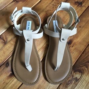 2/$42 SALE! NWOT Steve Madden 7 Sandals